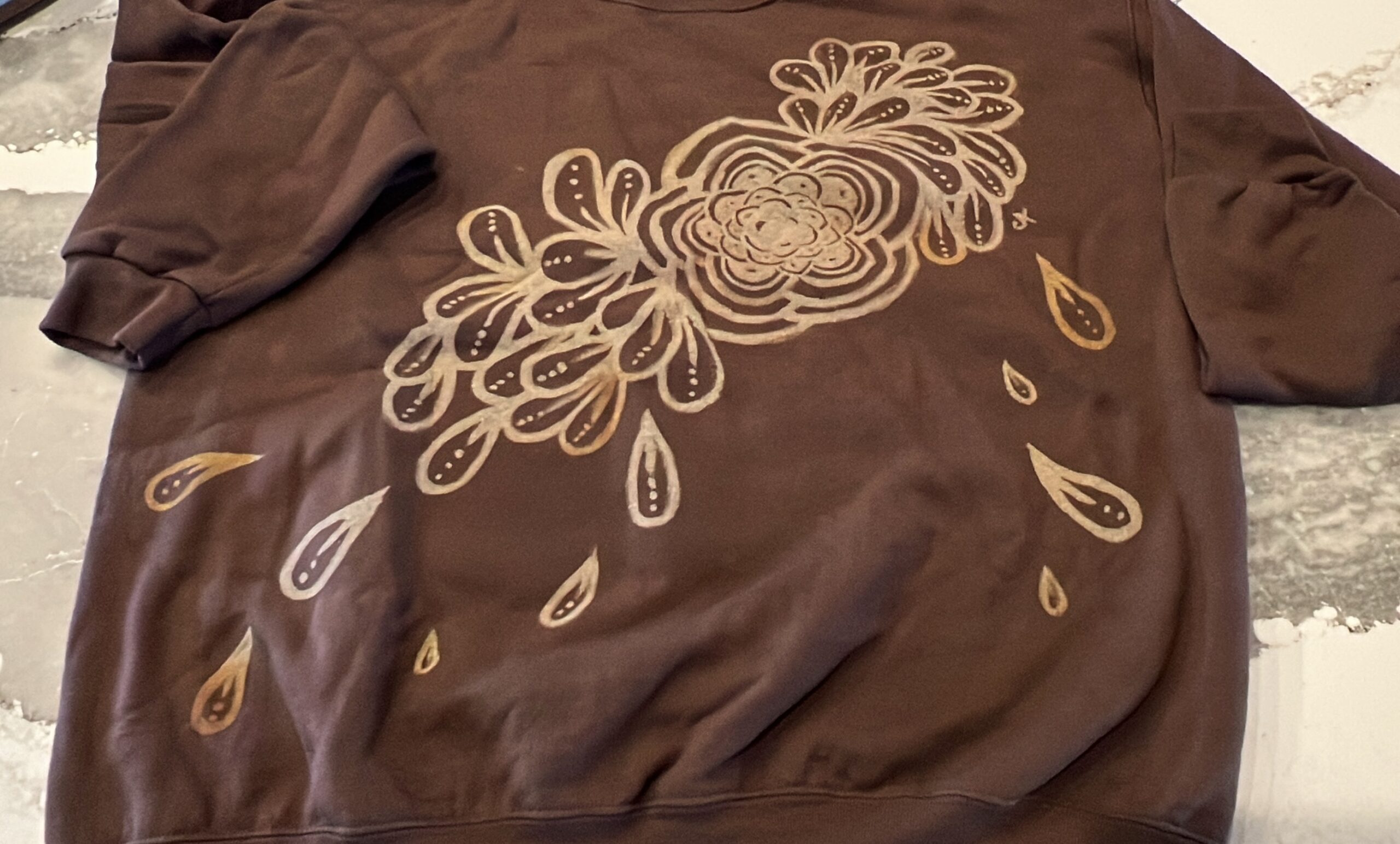 Outside the LinZ: Alchemy Threads limited first editions brown with floral crewneck sweatshirt